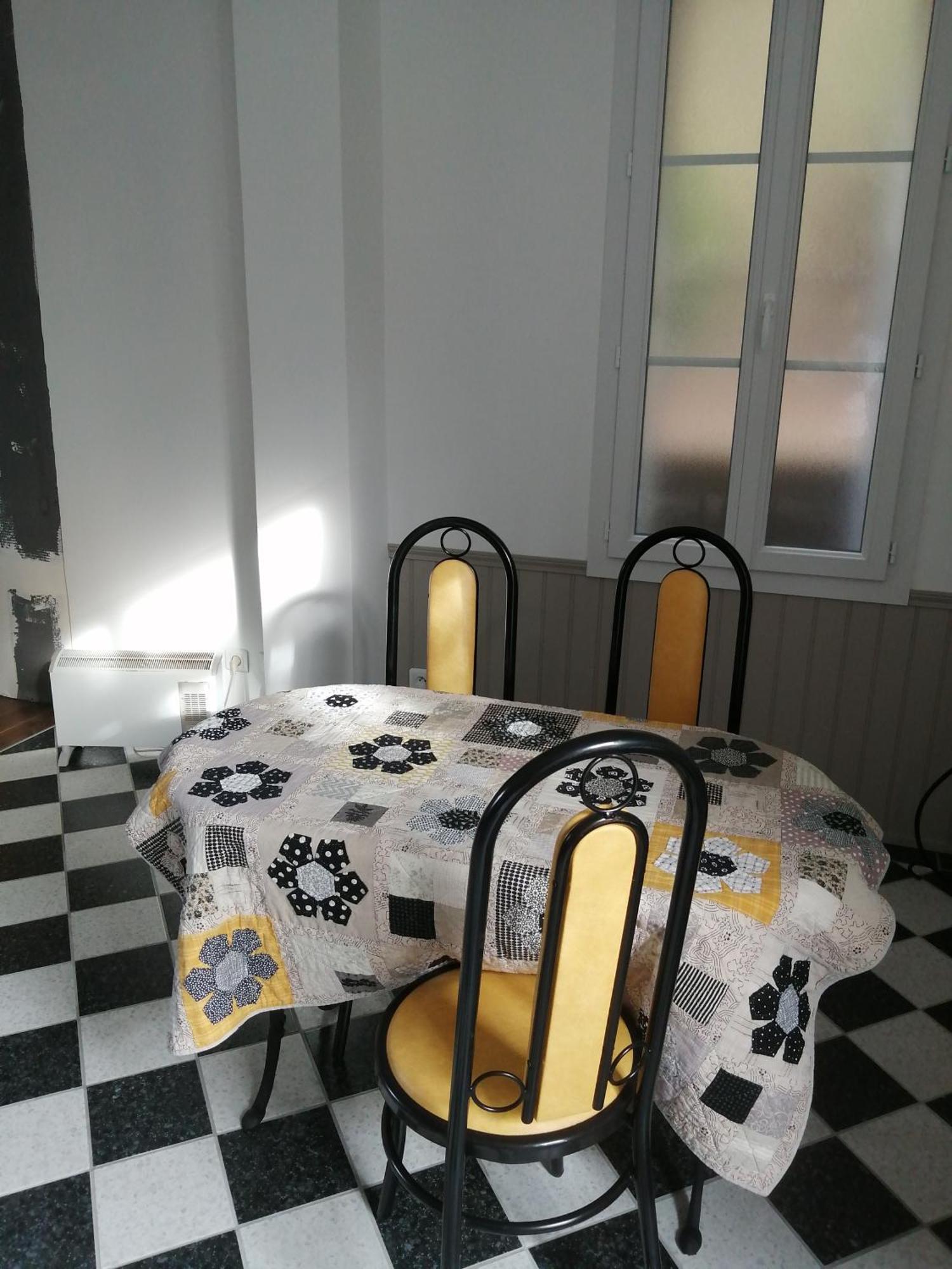 アングレーム Au Logis De Vechillot Bed & Breakfast エクステリア 写真